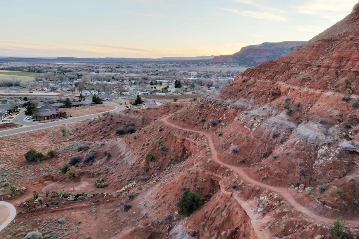 Red Canyon Bunkhouse At Kanab - New West Properties 外观 照片